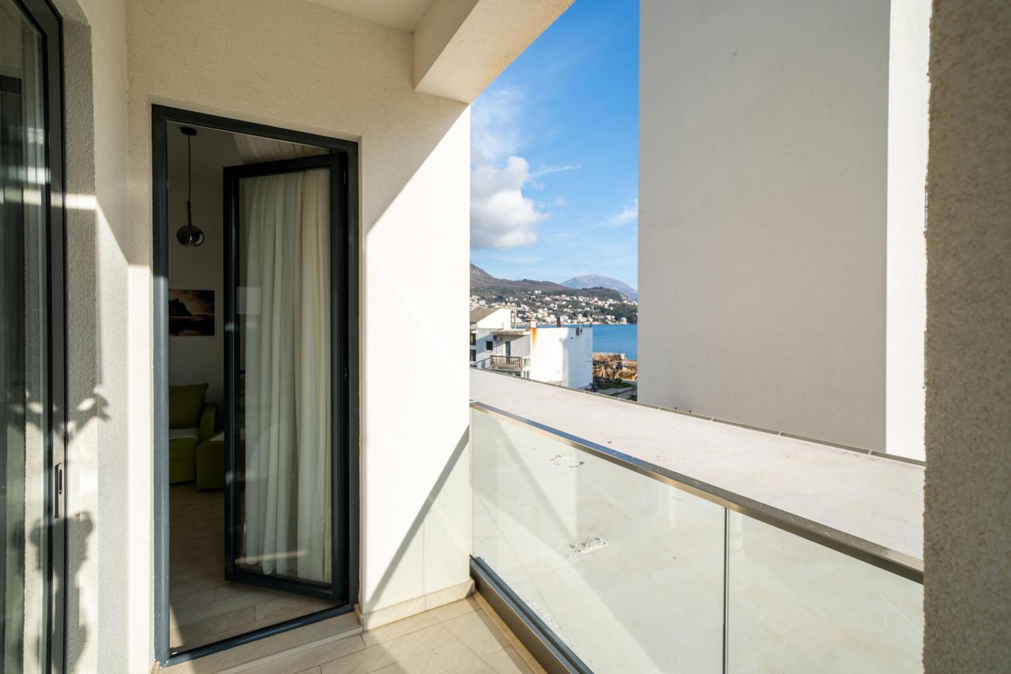 Mariner Apartments Sutomore Εξωτερικό φωτογραφία