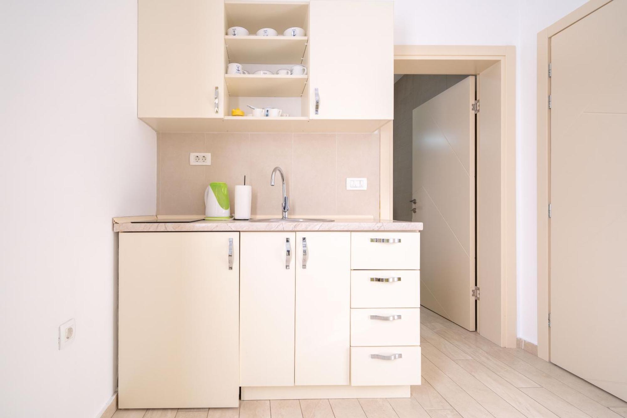 Mariner Apartments Sutomore Εξωτερικό φωτογραφία
